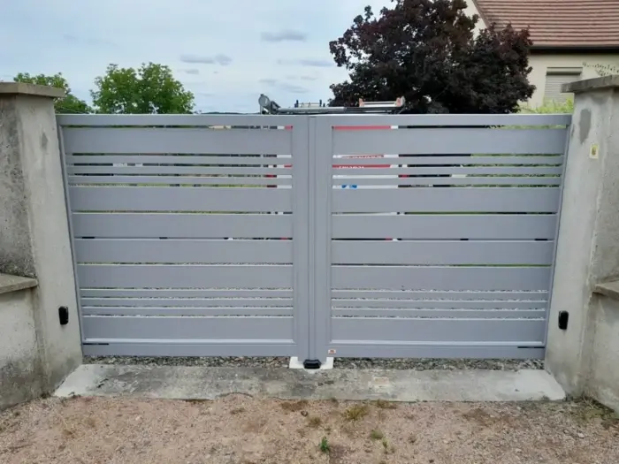 portail battant motorisé en BFT par {{site-title}